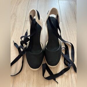 Soludos Black Wedge Espadrilles with Lace-Up Design